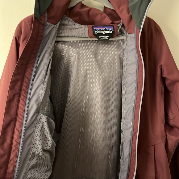 Patagonia Ski Jacket, Woman’s Small, in good used condition - Picture 8 of 15